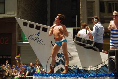 LGBT08.JPG