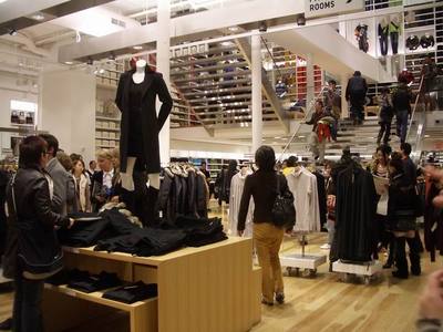 uniqlo2.jpg